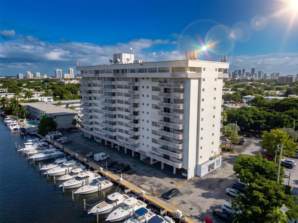 Photo of 13155 Ixora Court #804, North Miami, FL 33181 (MLS # B26026022)