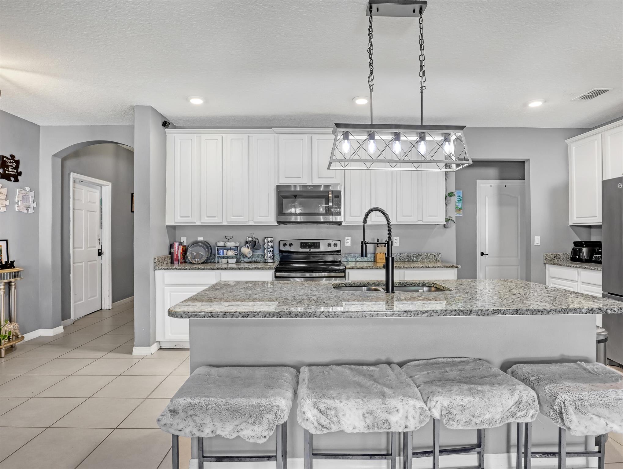 PORT ST LUCIE SECTION 11 - Residential