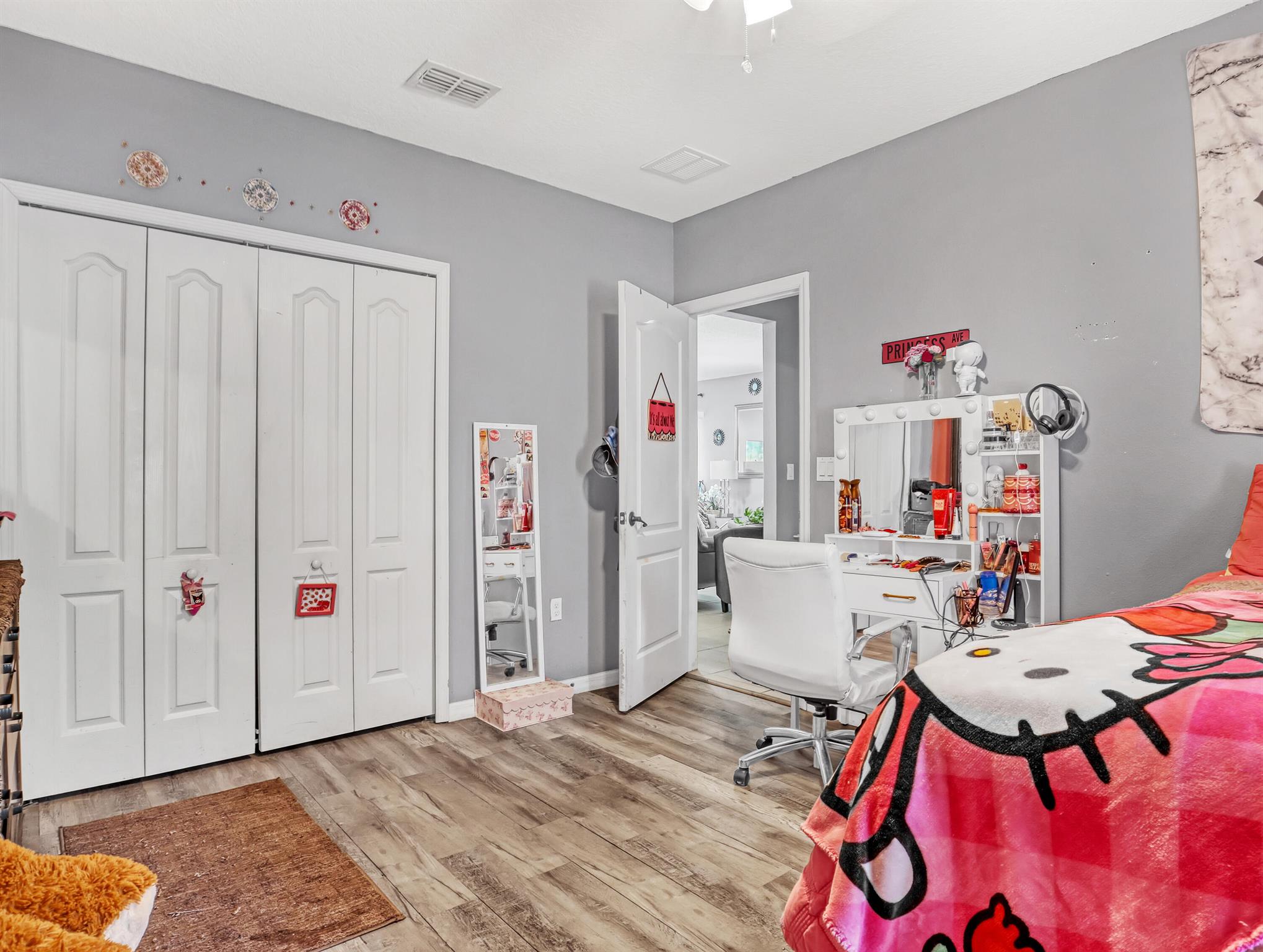 PORT ST LUCIE SECTION 11 - Residential