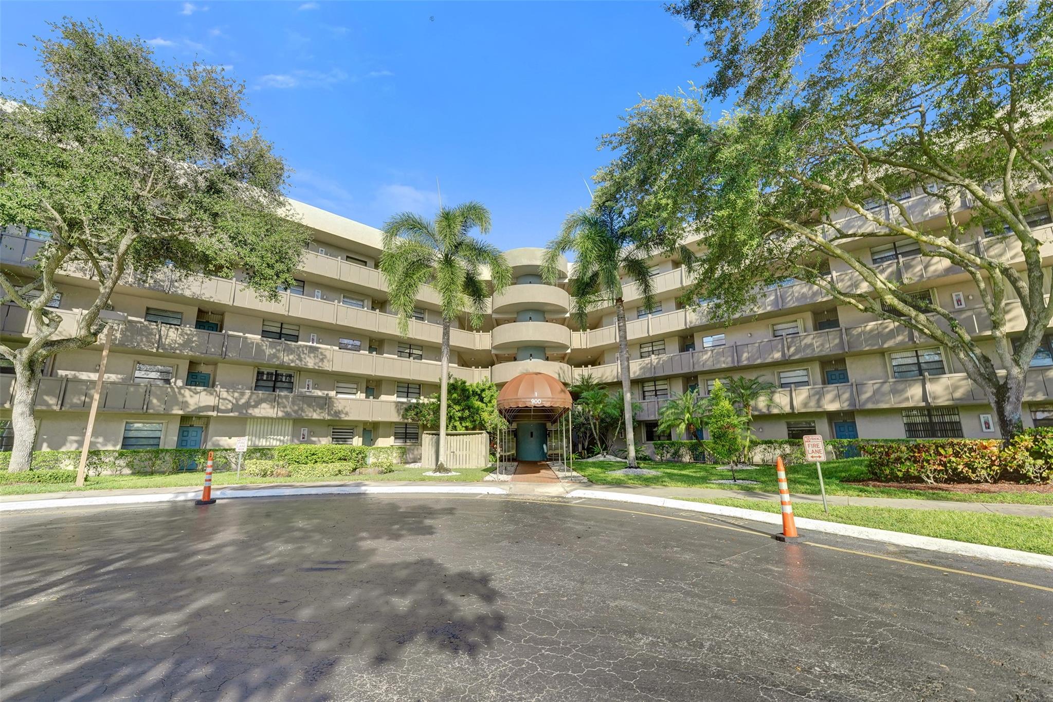 Colony Point - Residential