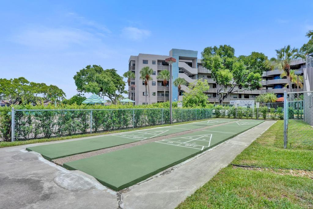 Colony Point - Residential