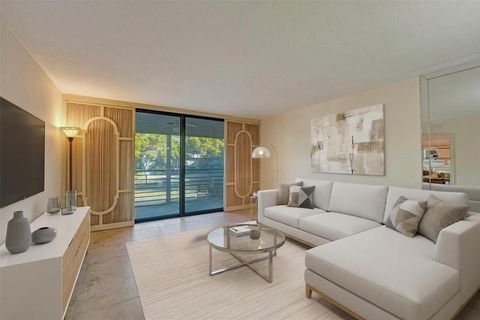 900 Colony Point Circle 221 Hollywood FL 33026