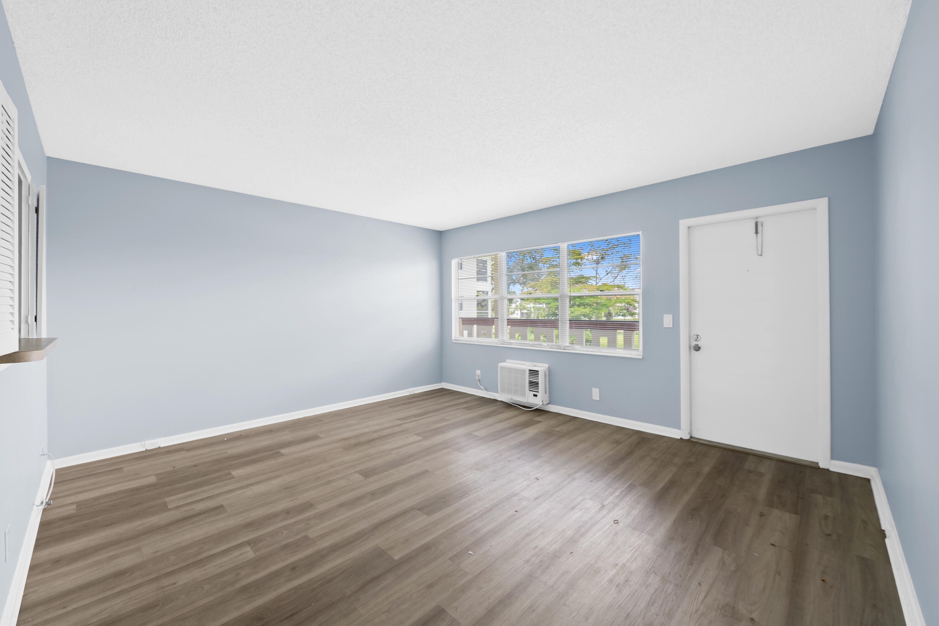 PRESTON AT CENTURY VILLAGE CONDO - Residential