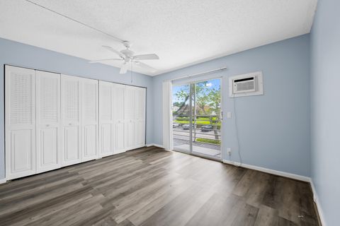 Tiny photo for 148 Preston Way #148, Boca Raton, FL 33434 (MLS # B26029229)