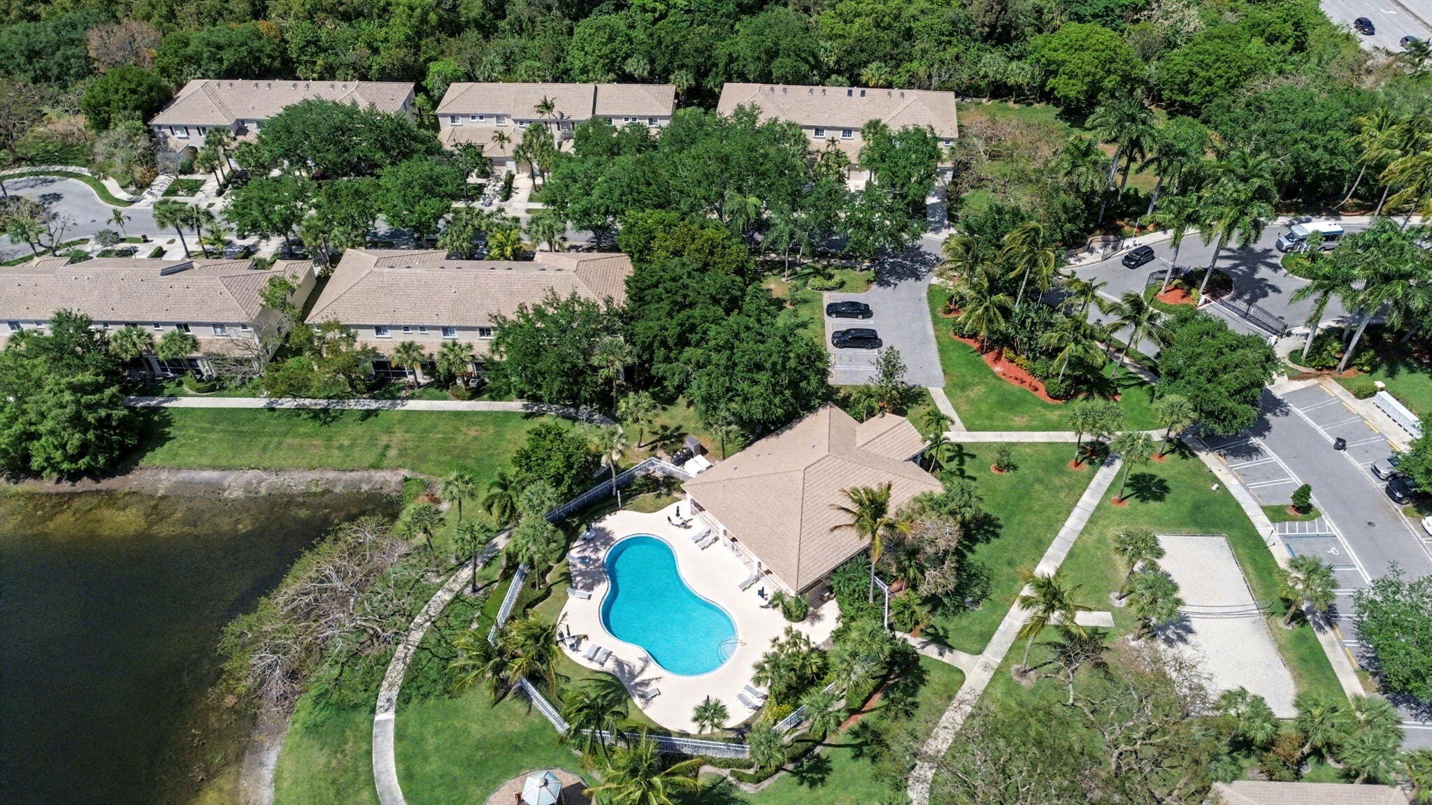 PALMBROOKE TOWNHOMES - Residential