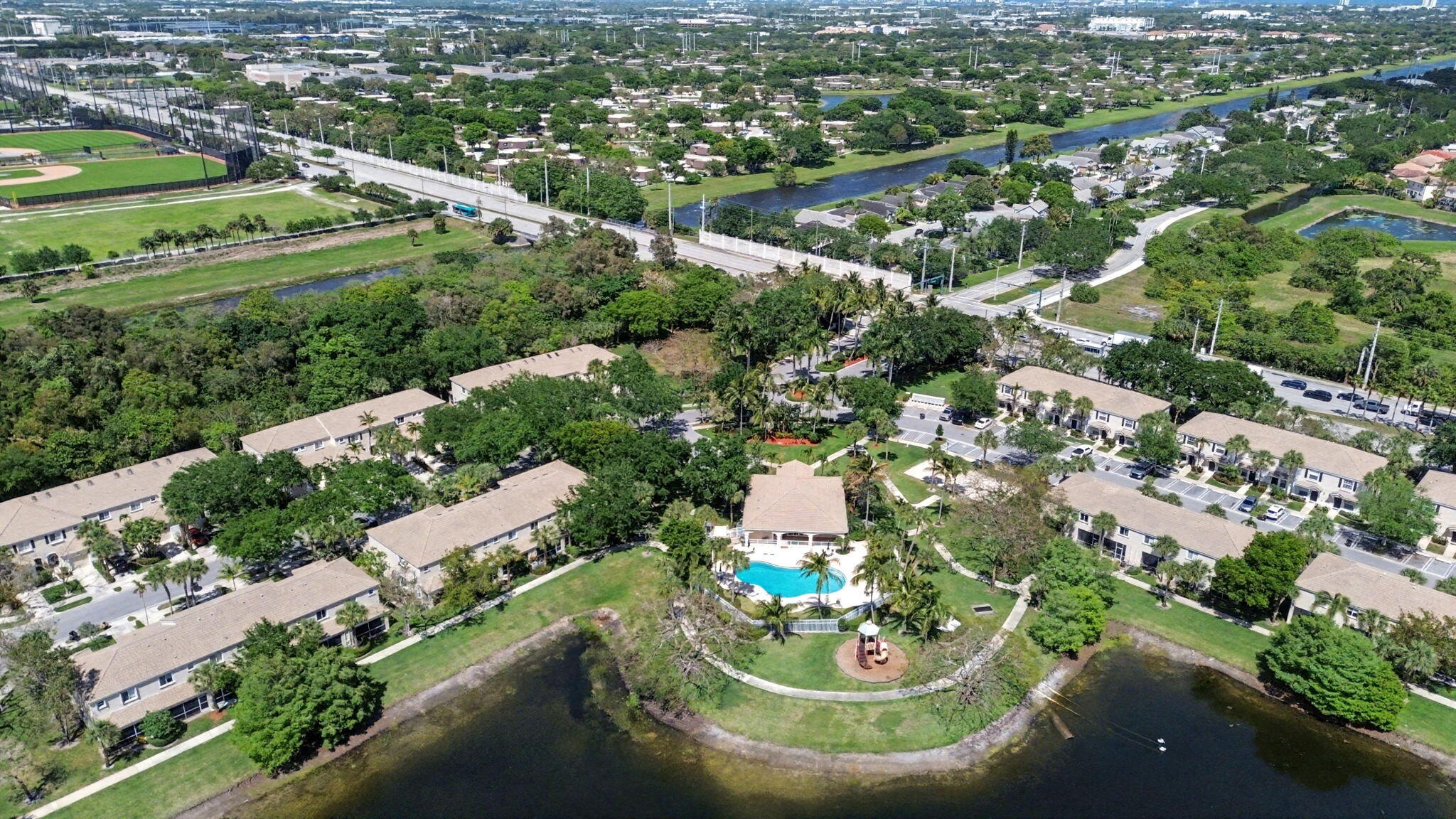 PALMBROOKE TOWNHOMES - Residential