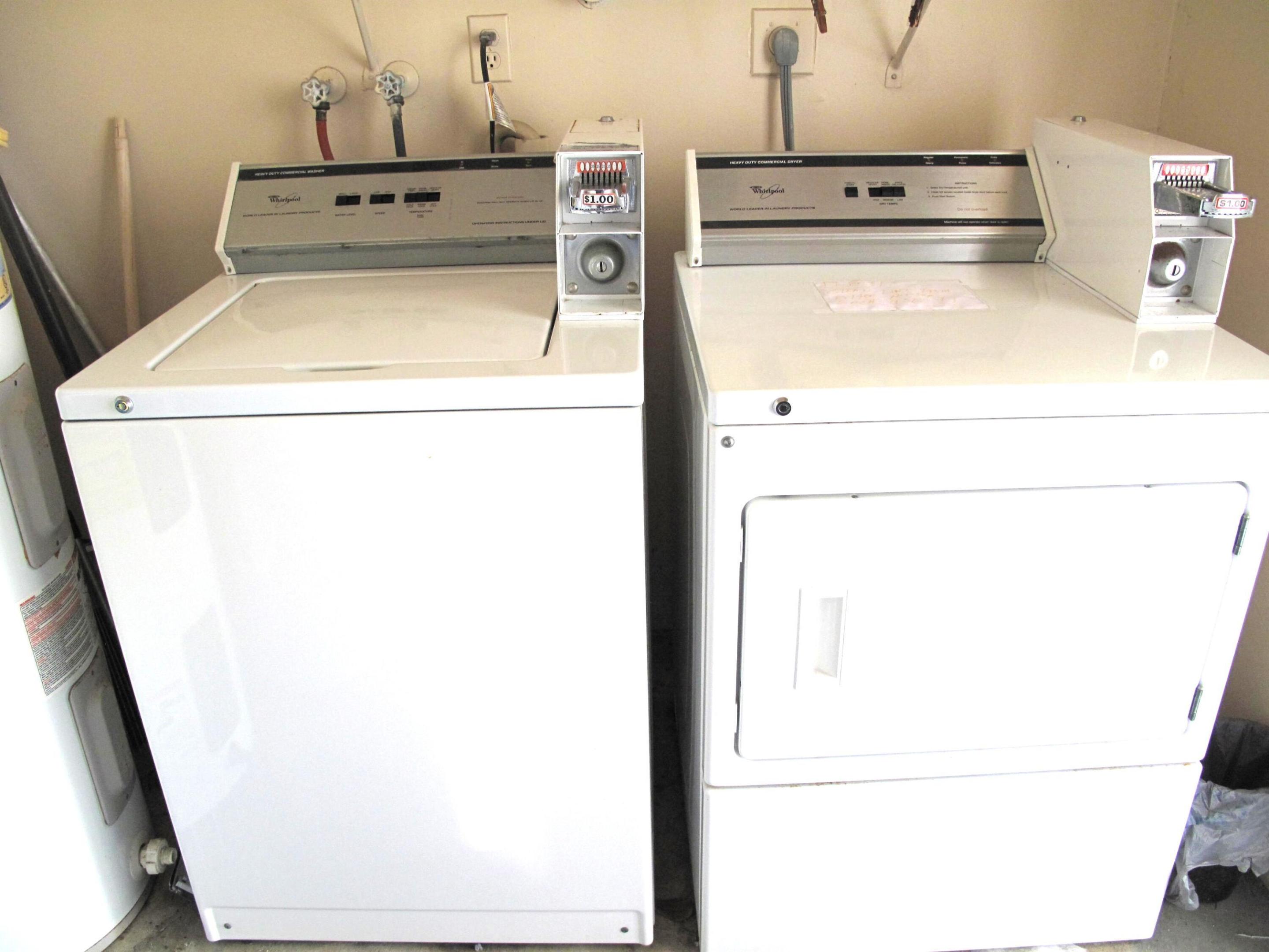 HIGH POINT OF DELRAY SEC 7 CONDO - Residential Lease