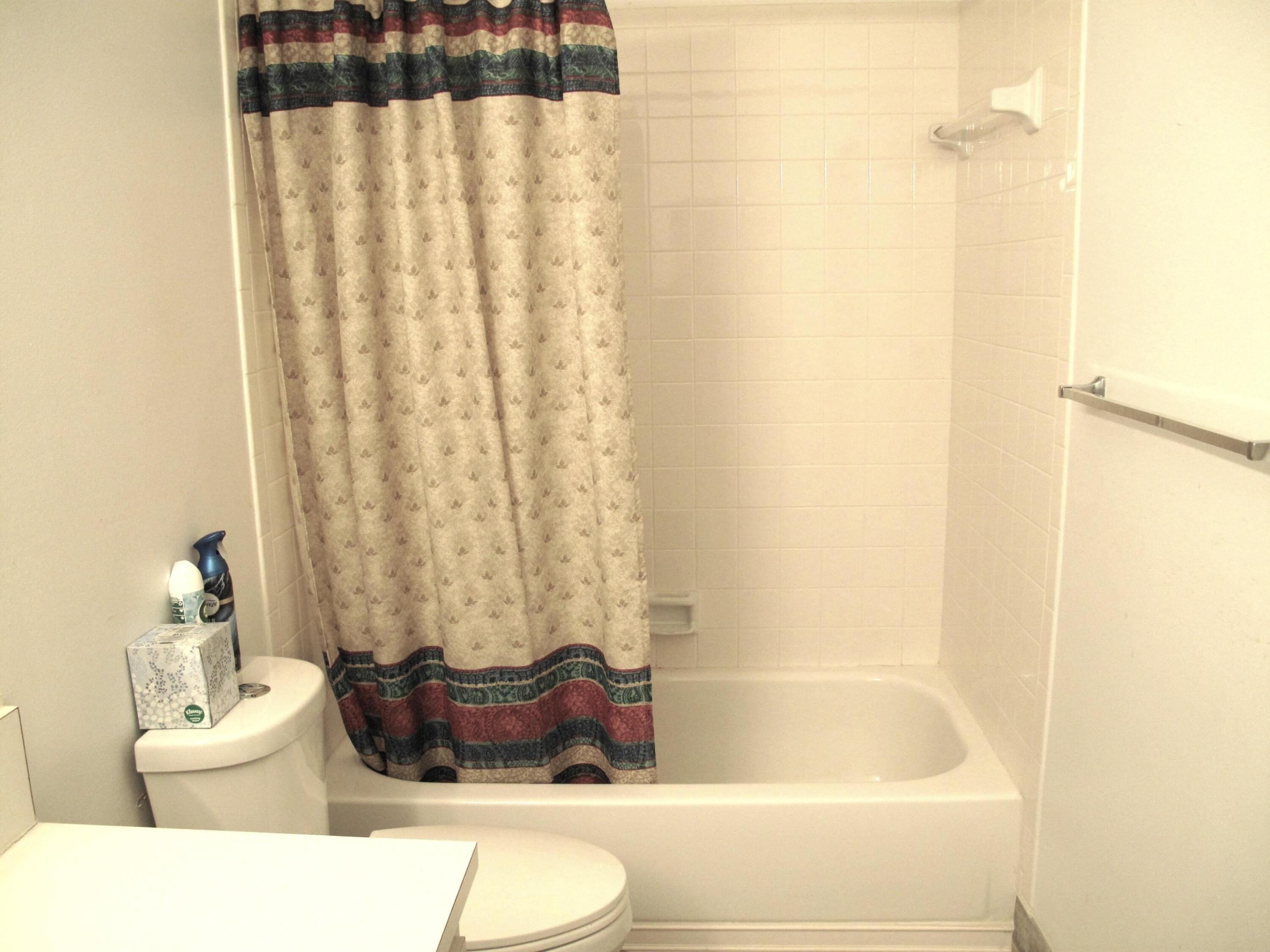 HIGH POINT OF DELRAY SEC 7 CONDO - Residential Lease