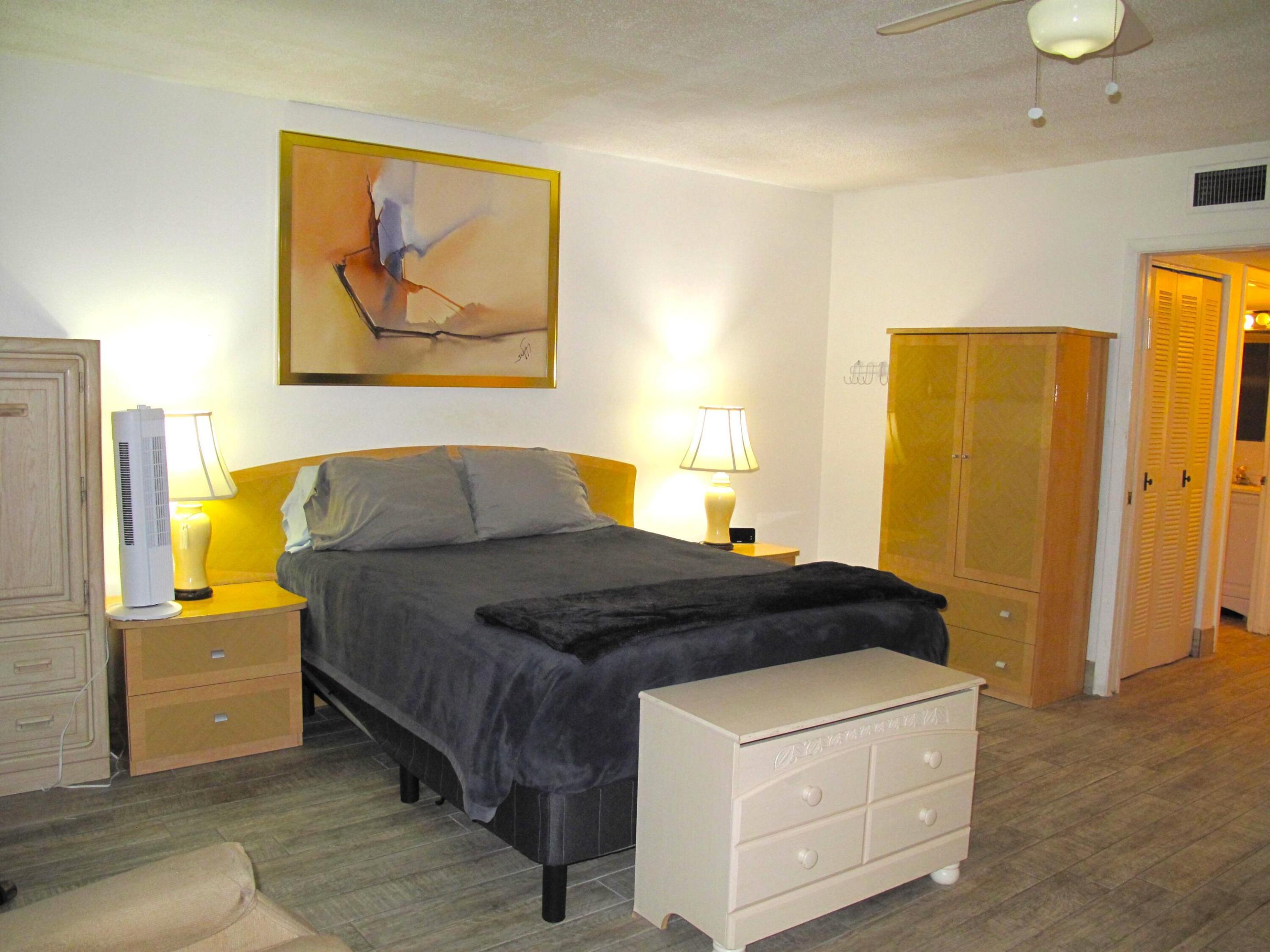 HIGH POINT OF DELRAY SEC 7 CONDO - Residential Lease