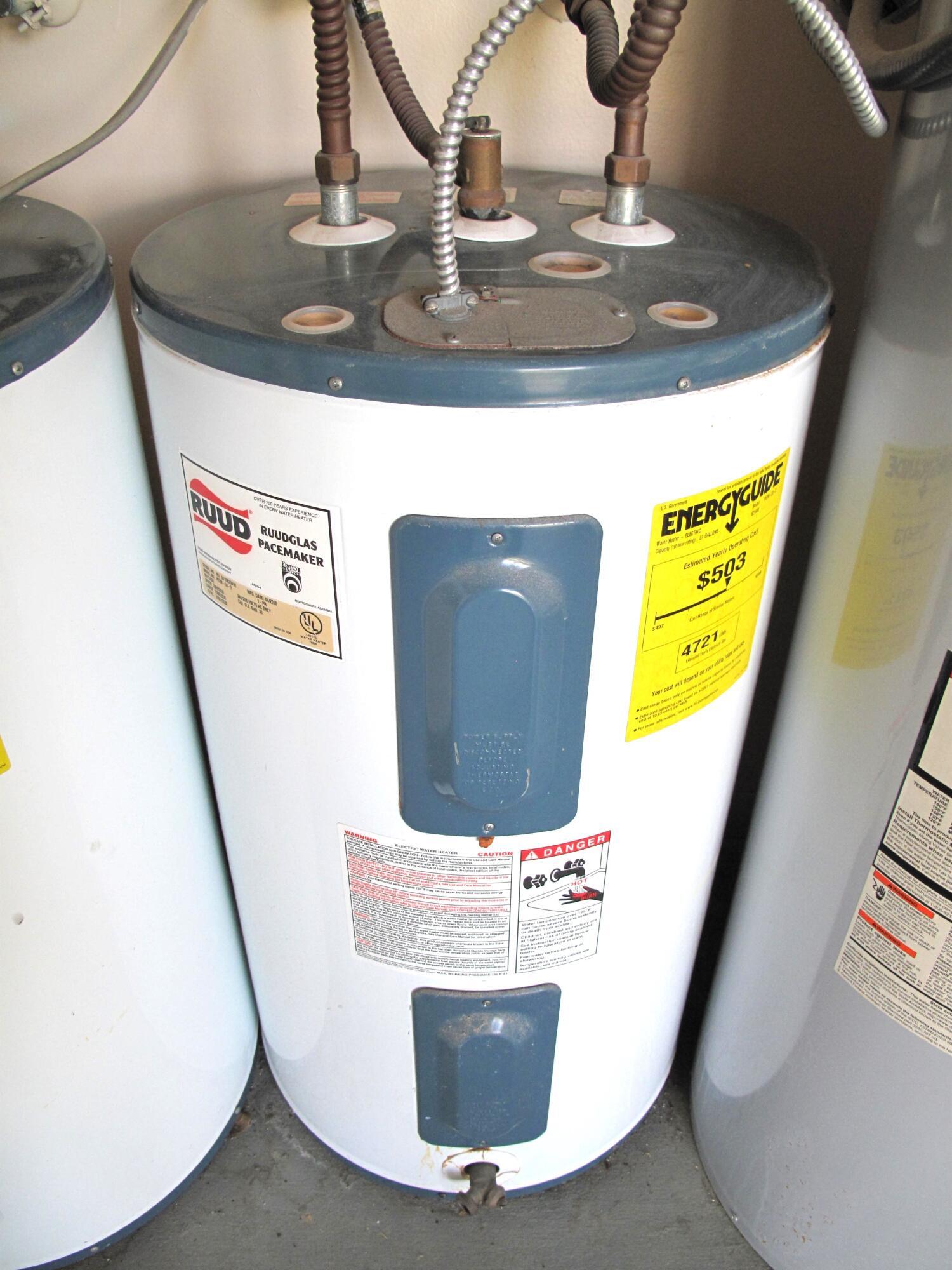 HIGH POINT OF DELRAY SEC 7 CONDO - Residential Lease