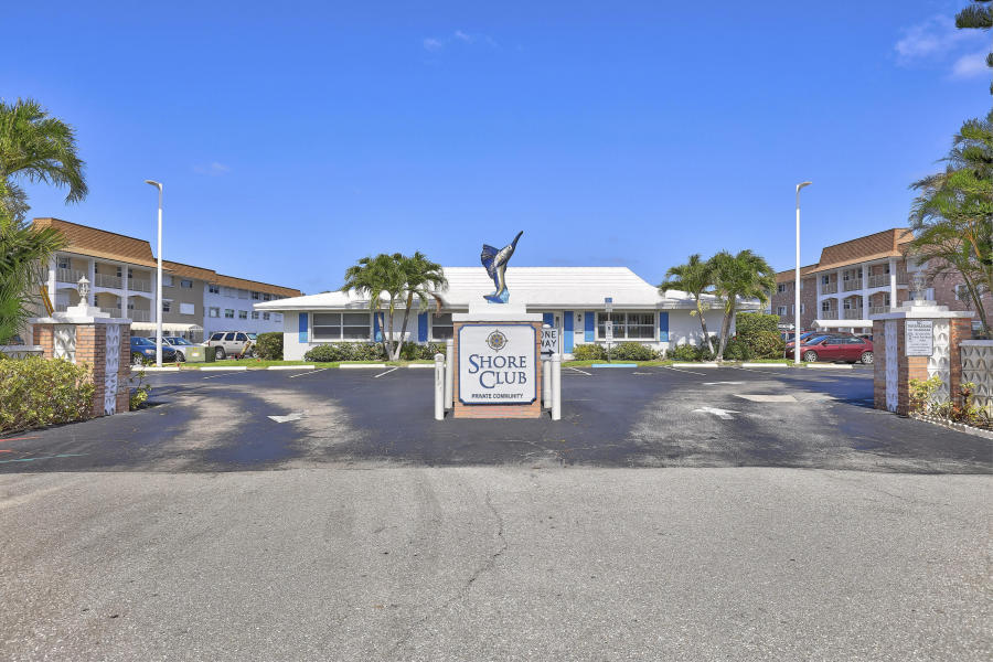 SHORE CLUB APTS B & C CONDO - Residential