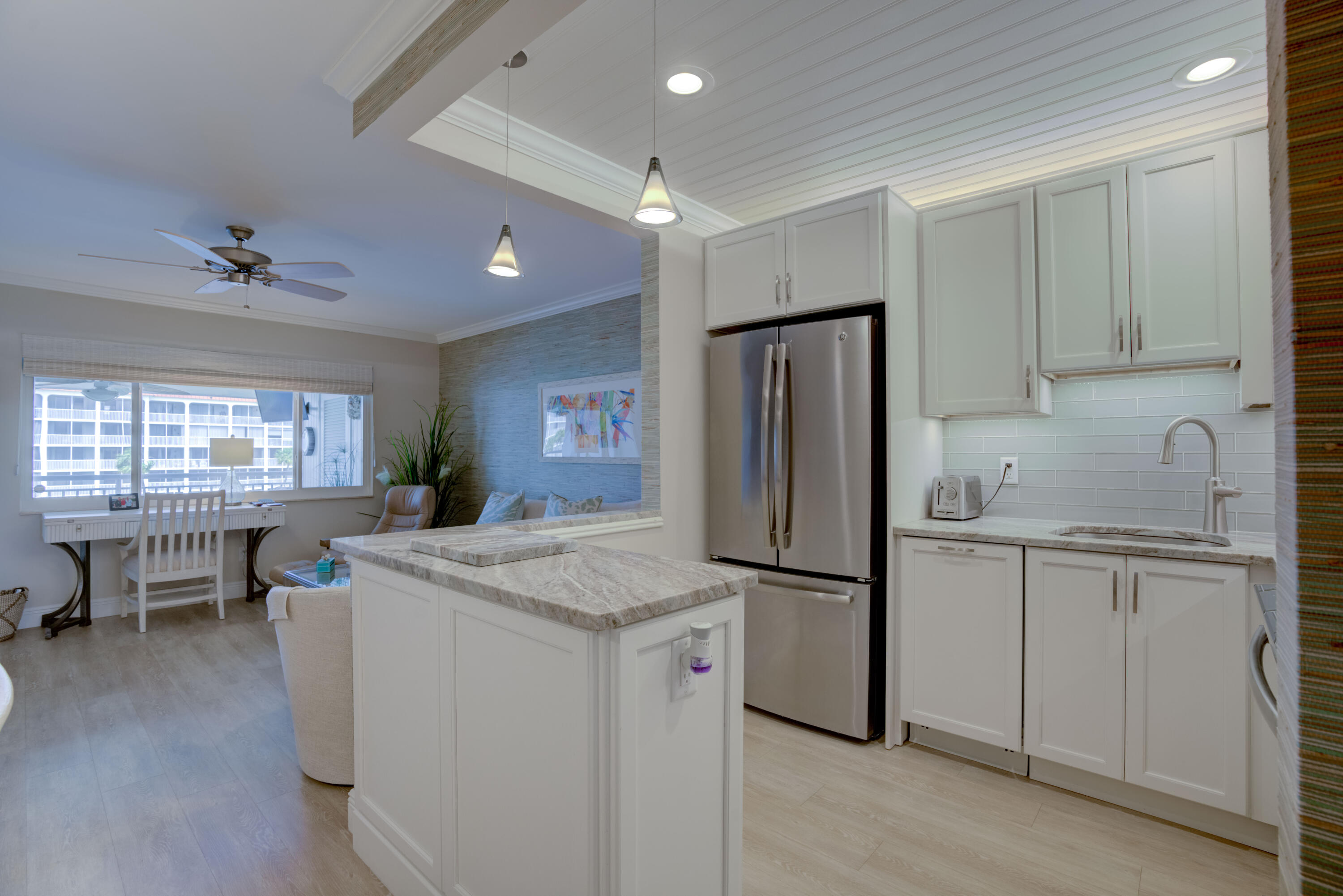 SHORE CLUB APTS B & C CONDO - Residential