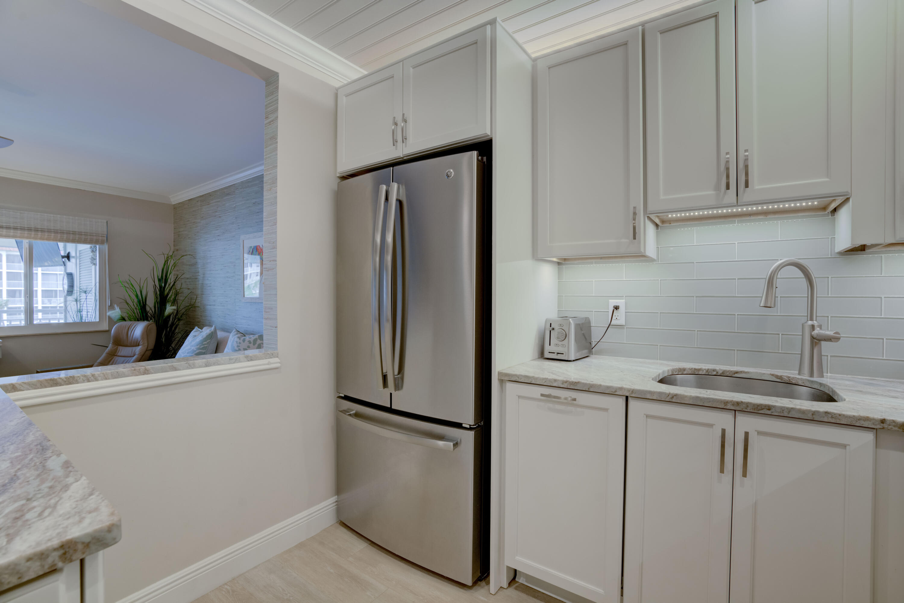 SHORE CLUB APTS B & C CONDO - Residential