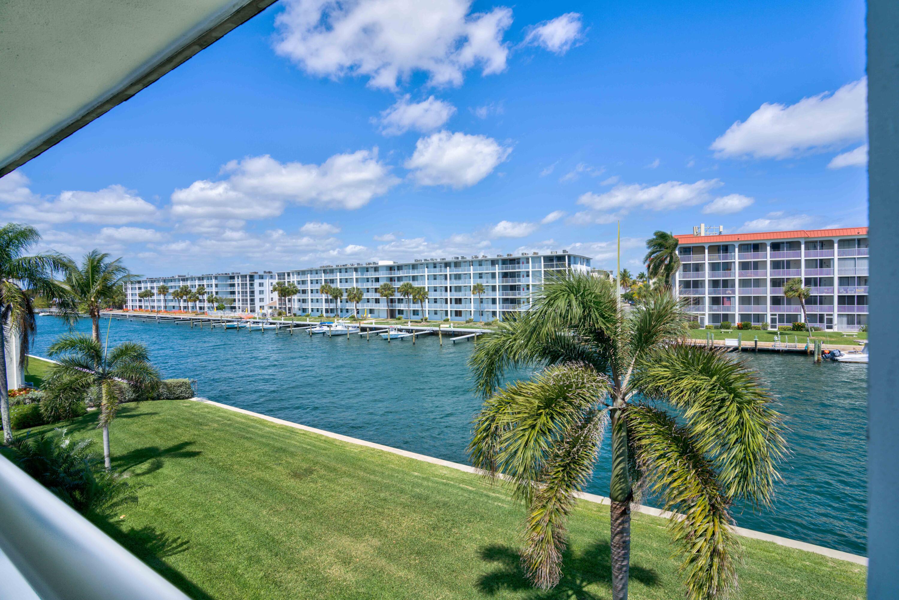 SHORE CLUB APTS B & C CONDO - Residential