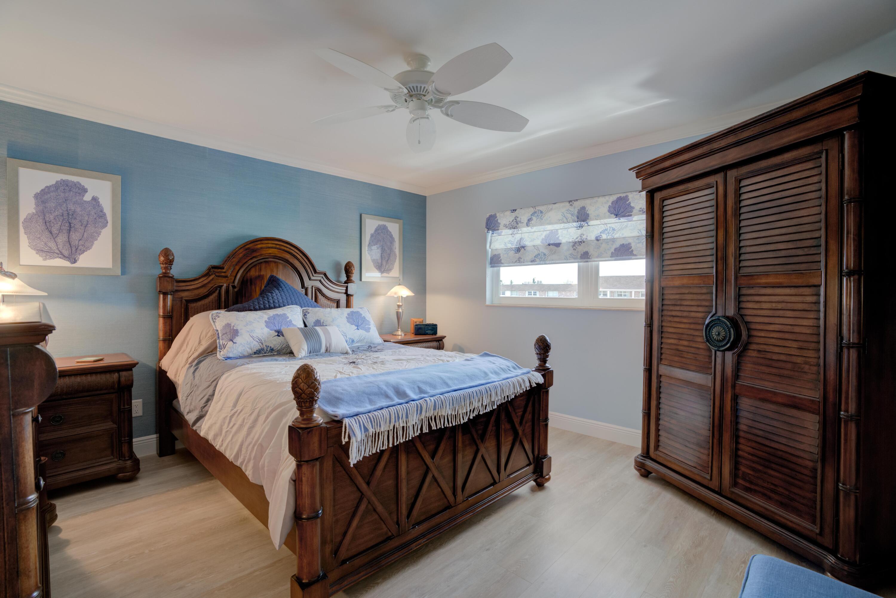 SHORE CLUB APTS B & C CONDO - Residential