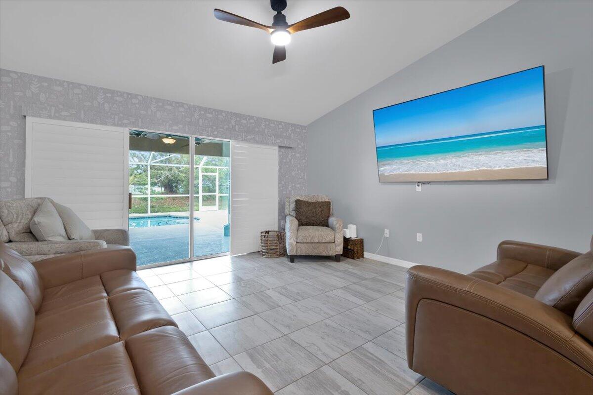 PORT ST LUCIE SECTION 13 - Residential