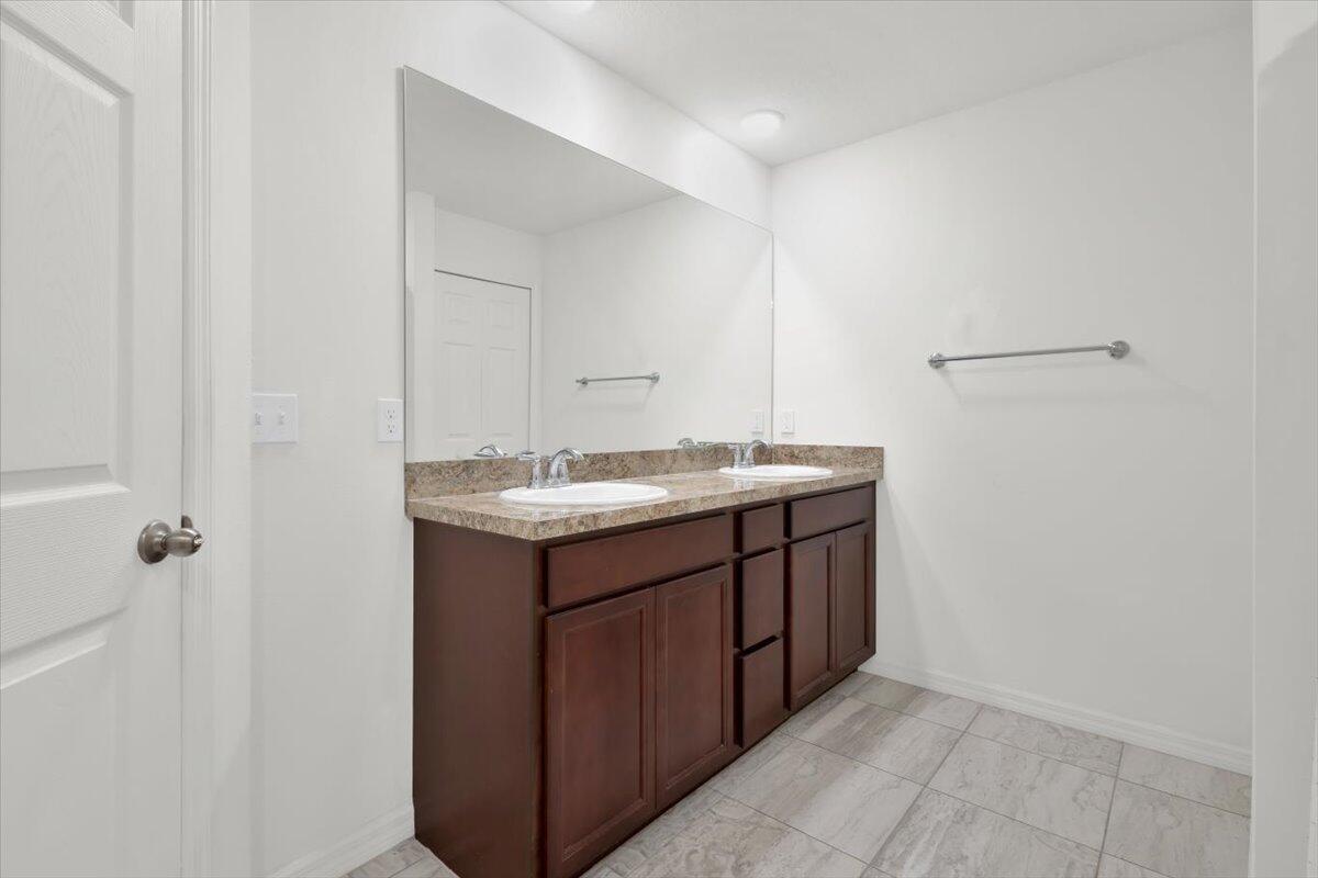 PORT ST LUCIE SECTION 13 - Residential