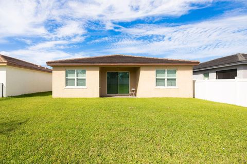 A home in Port St Lucie