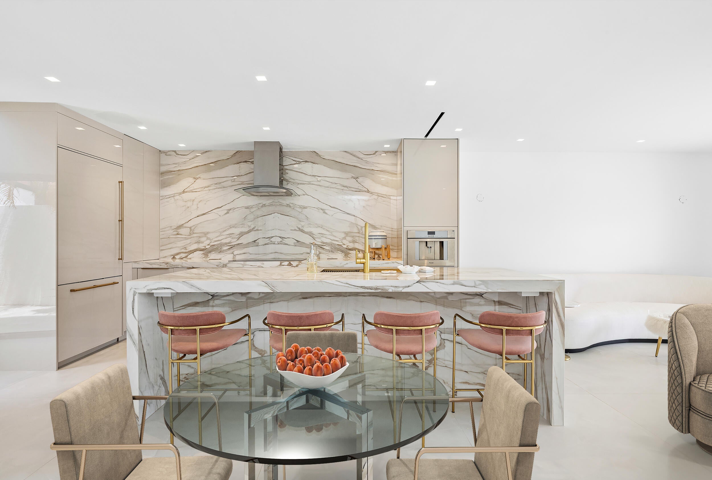 3474 S OCEAN Boulevard 10