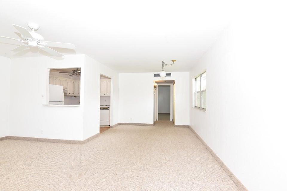 KINGS POINT WATERFORD CONDOS - Residential