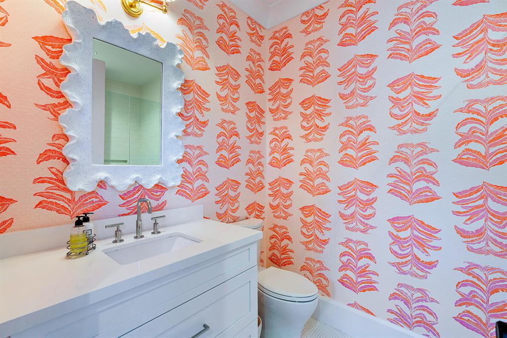 Admirals Cove - Residential