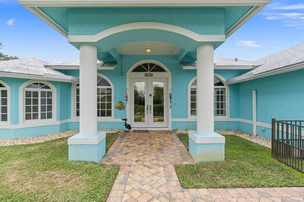 Photo of 4111 SE Paul Terrace, Stuart, FL 34997 (MLS # R10710396)