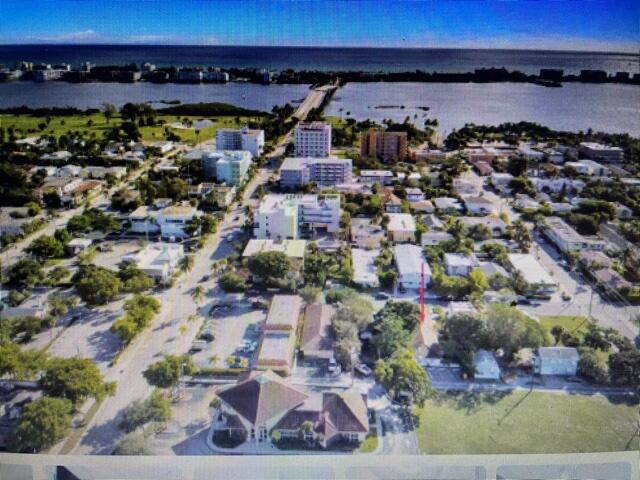 LAKE WORTH TOWN OF - Residential Lease