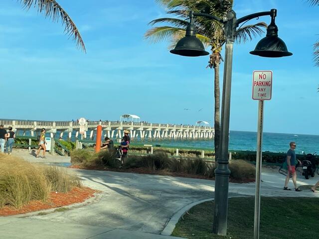 LAKE WORTH TOWN OF - Residential Lease