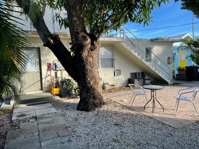 LAKE WORTH TOWN OF - Residential Lease