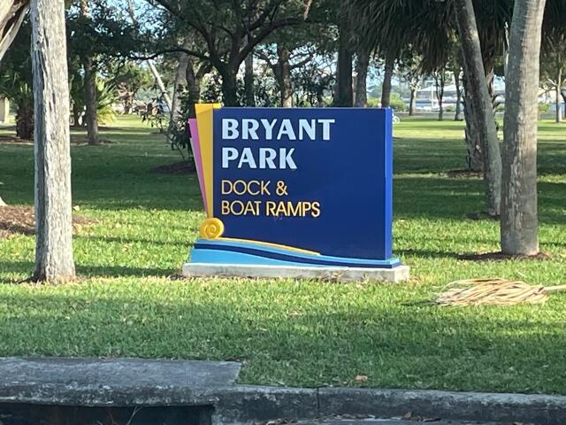 LAKE WORTH TOWN OF - Residential Lease