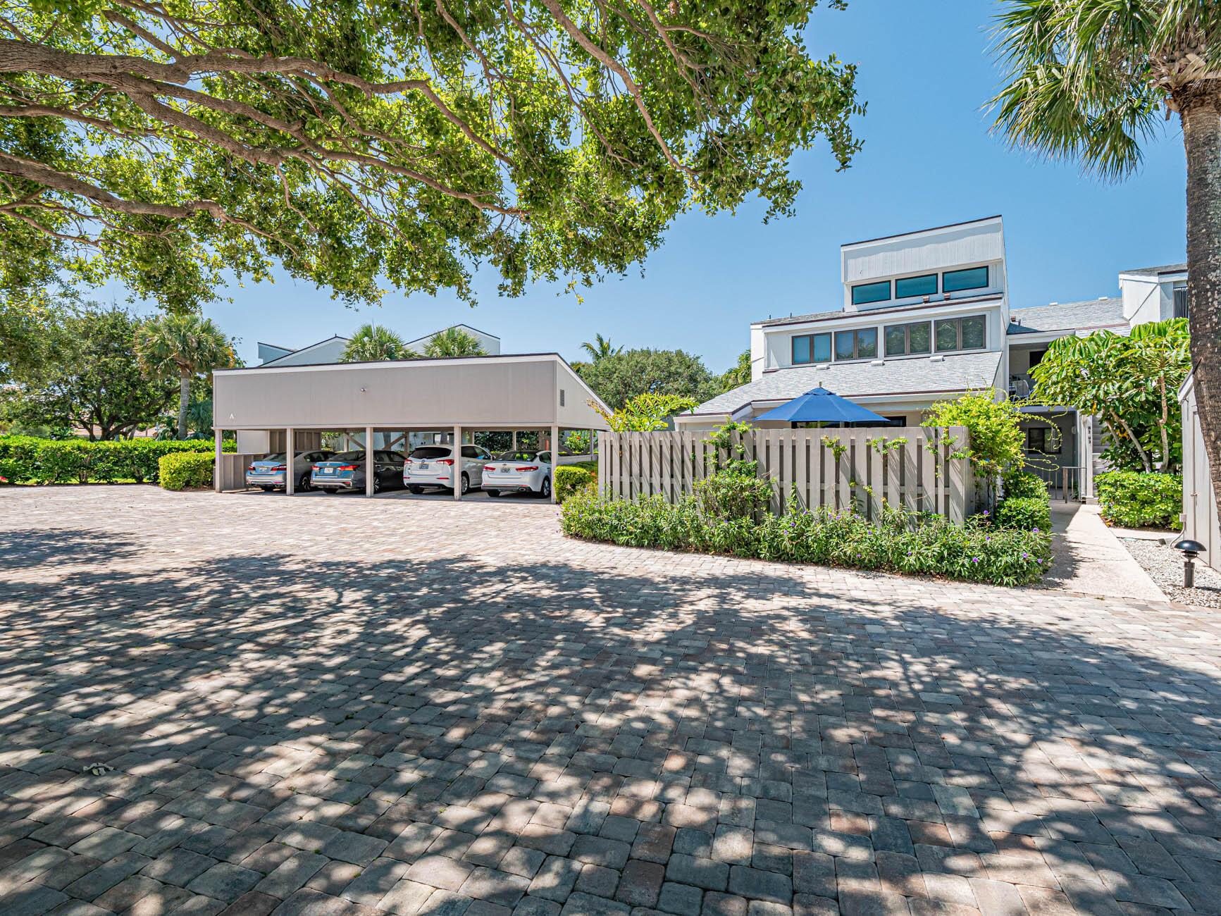 WINDWARD IV CONDOMINIUM - Residential Lease