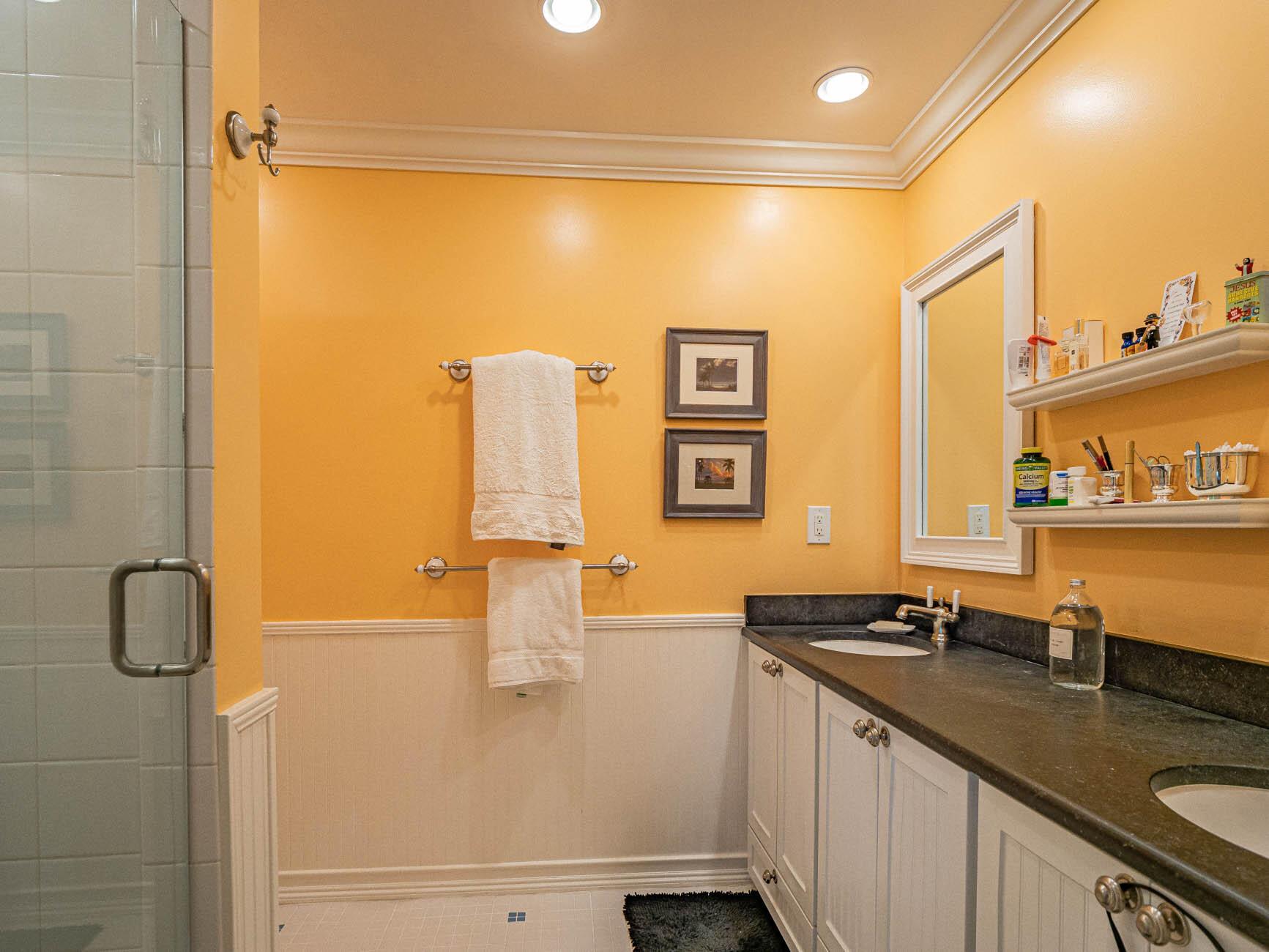 WINDWARD IV CONDOMINIUM - Residential Lease