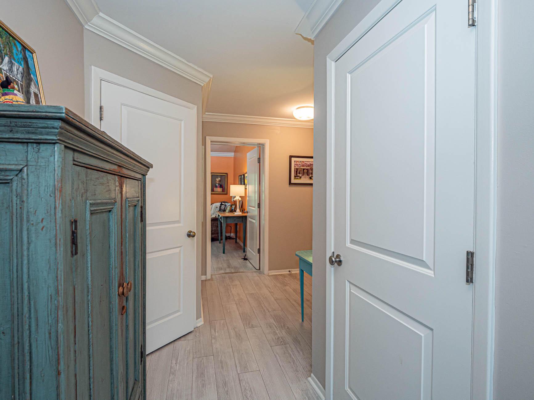 WINDWARD IV CONDOMINIUM - Residential Lease