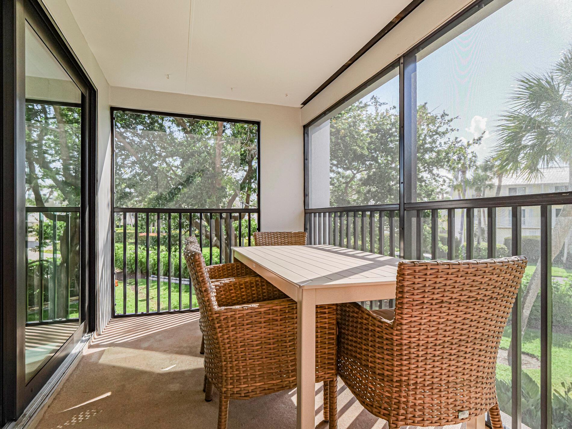 WINDWARD IV CONDOMINIUM - Residential Lease