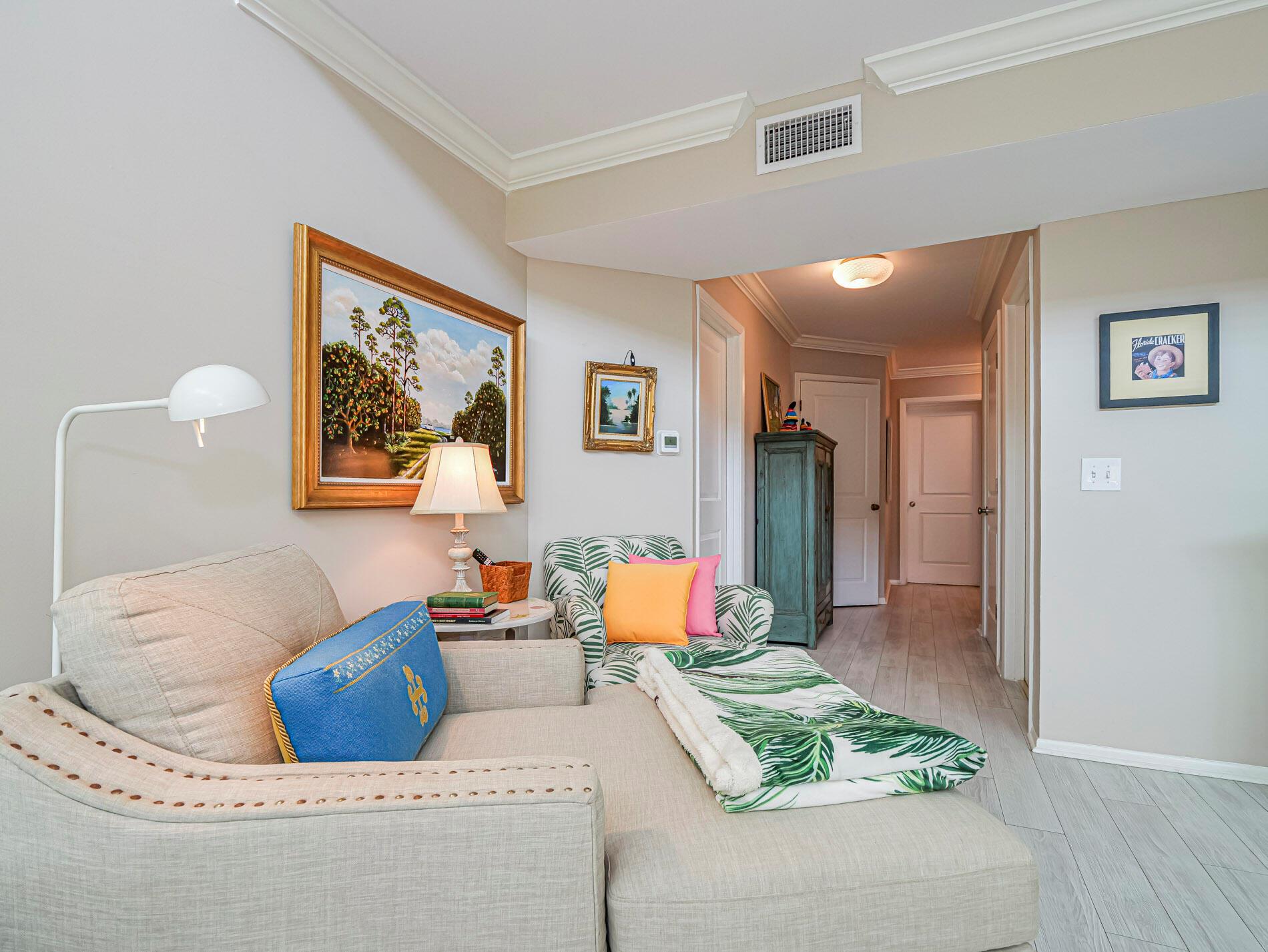 WINDWARD IV CONDOMINIUM - Residential Lease