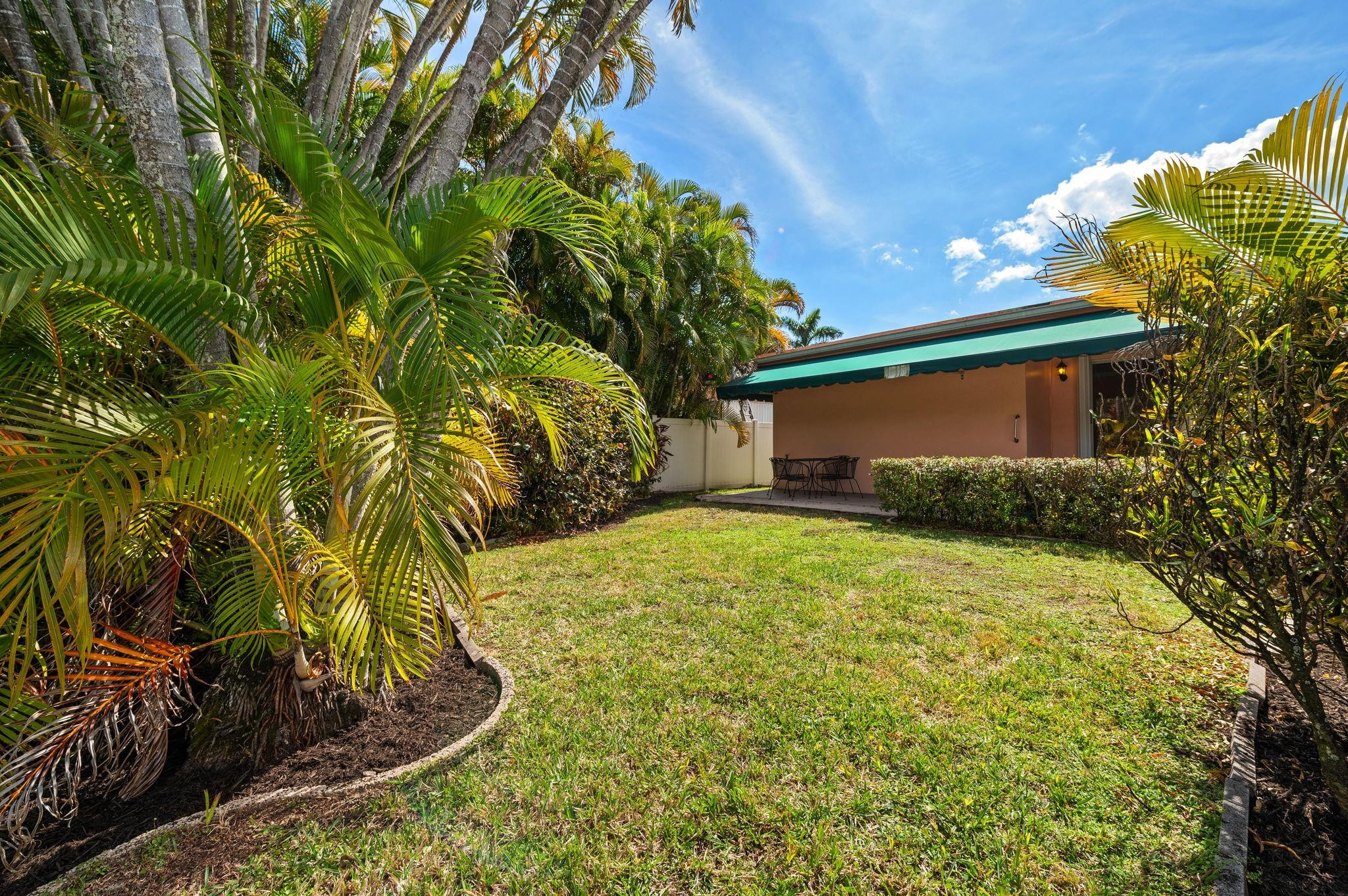 Hollywood Lakes Sec 1-32 - Residential