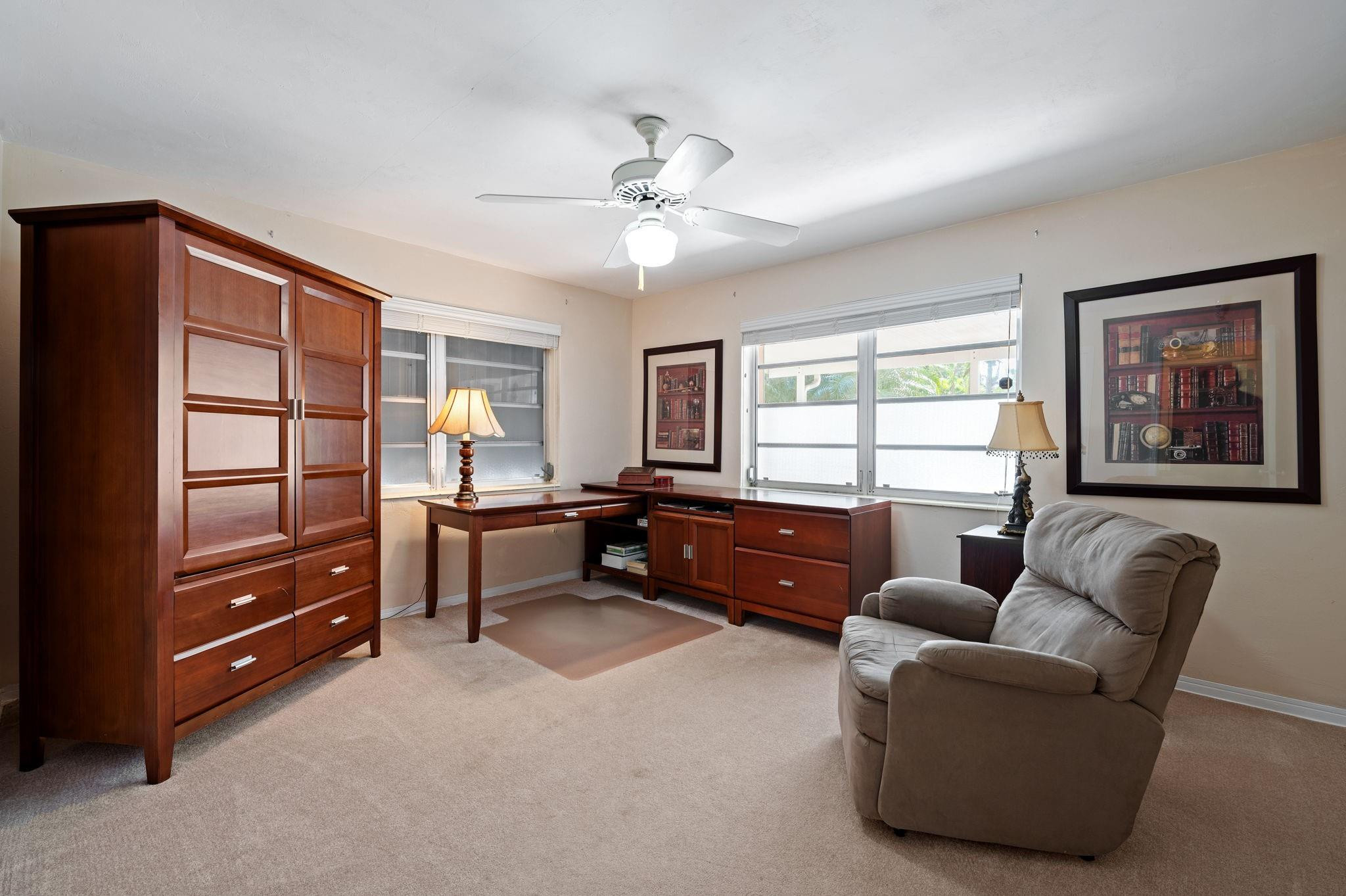 Hollywood Lakes Sec 1-32 - Residential