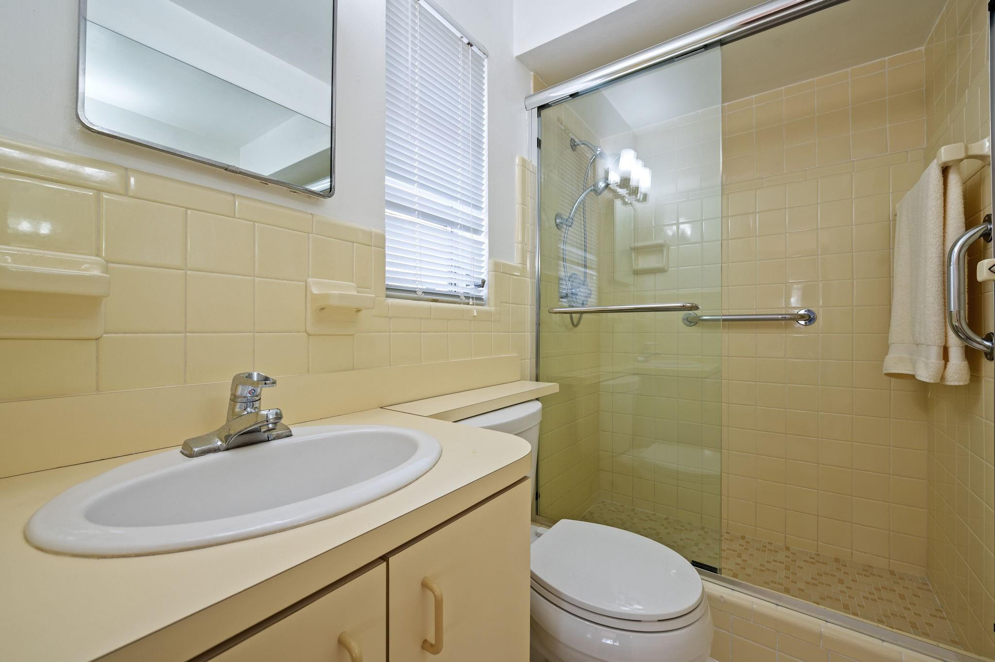 Hollywood Lakes Sec 1-32 - Residential