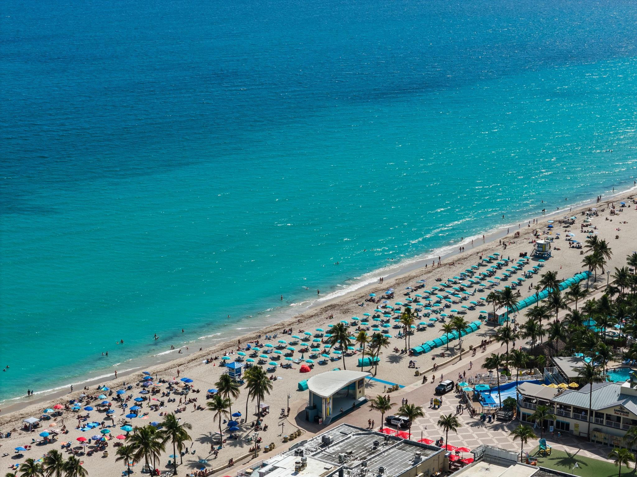 Hollywood Lakes Sec 1-32 - Residential