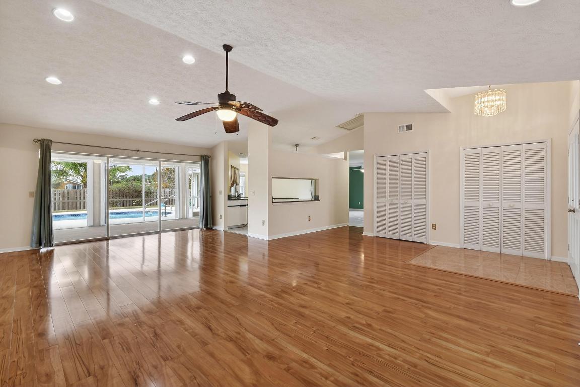 SOUTH PORT ST LUCIE UNIT 05 - Residential