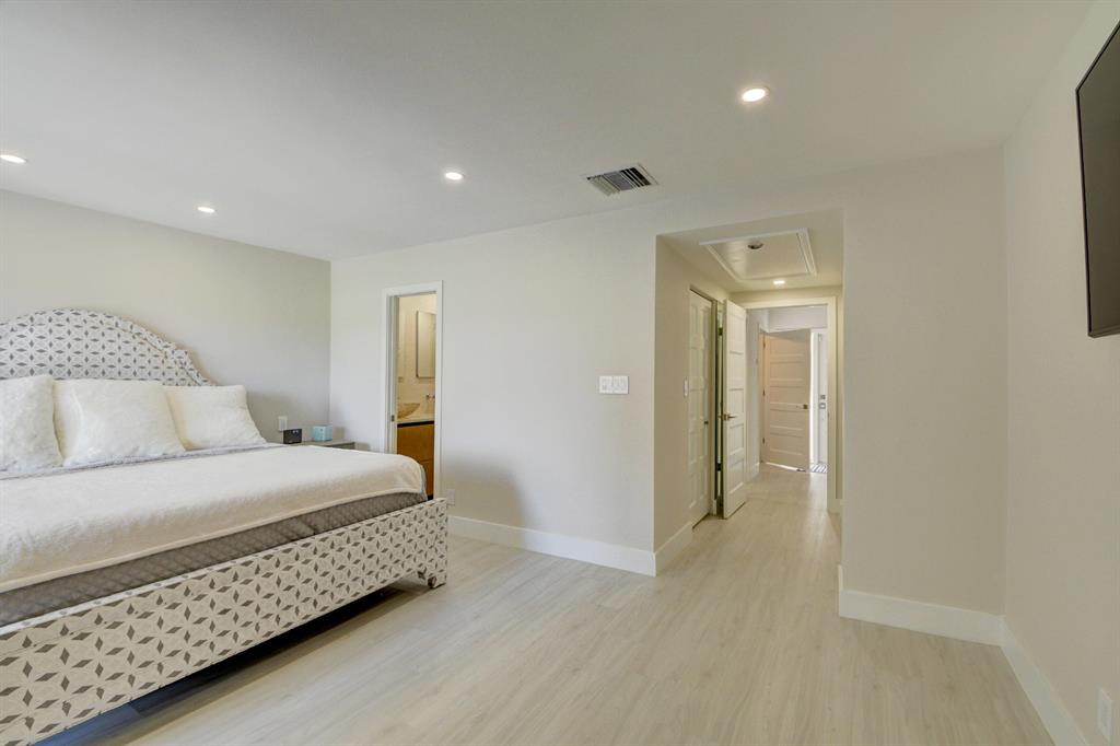 BRIDGEWOOD - Residential