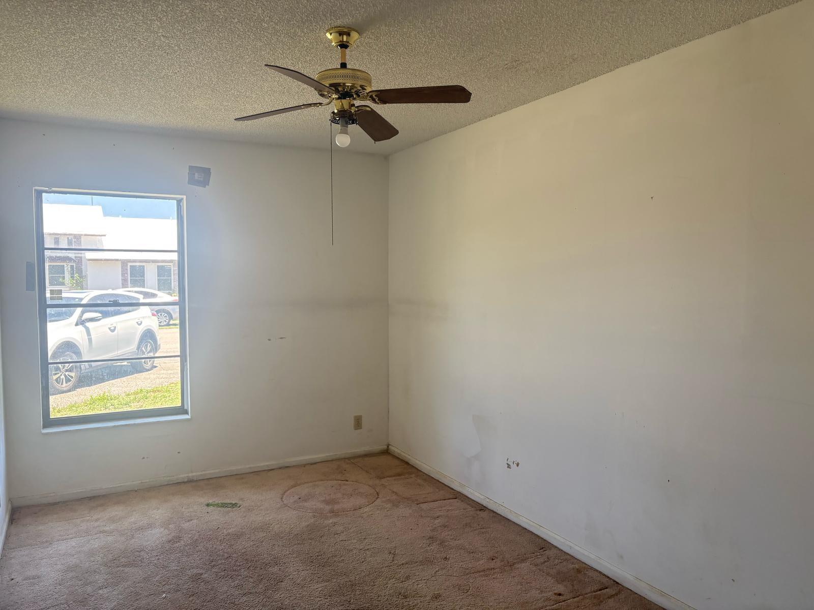 Springtree Lakes 79-12 B - Residential