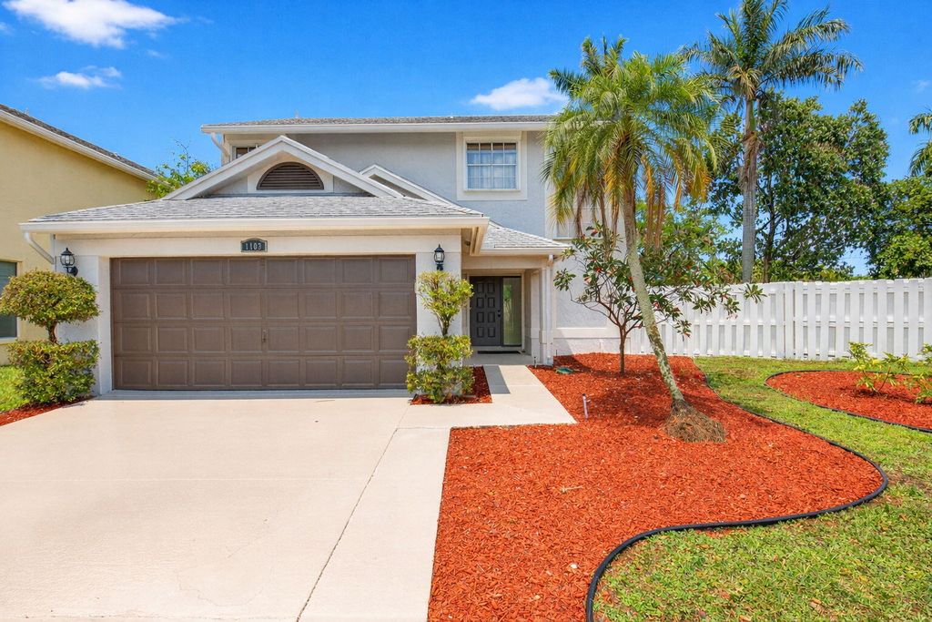 Photo of 1103 W Fairfax Cir Cir W, Boynton Beach, FL 33436 (MLS # B26008178)