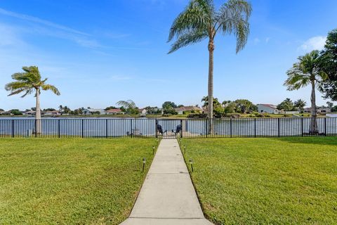8425 Blue Cypress Drive Lake Worth FL 33467