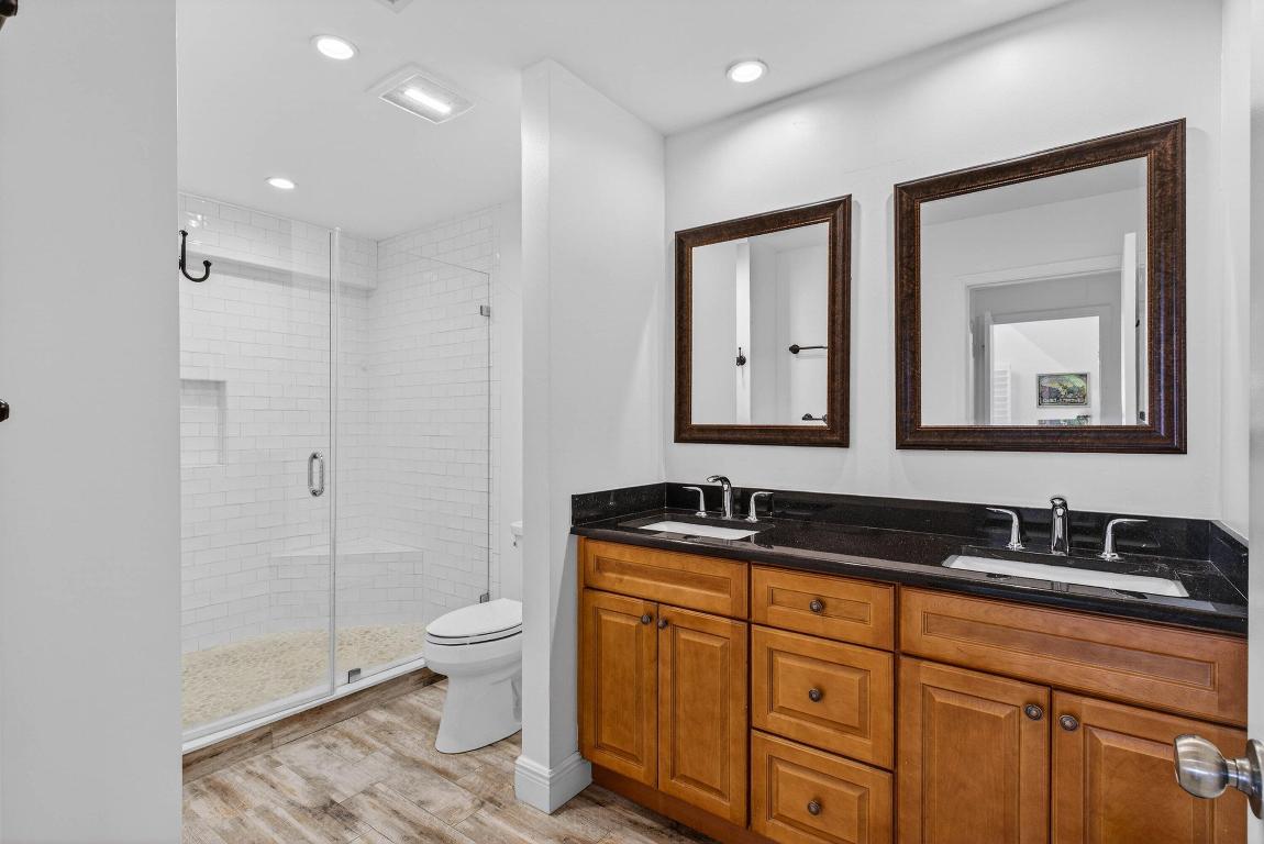 EASTGATE AT HUNTERS RUN CONDO - Residential