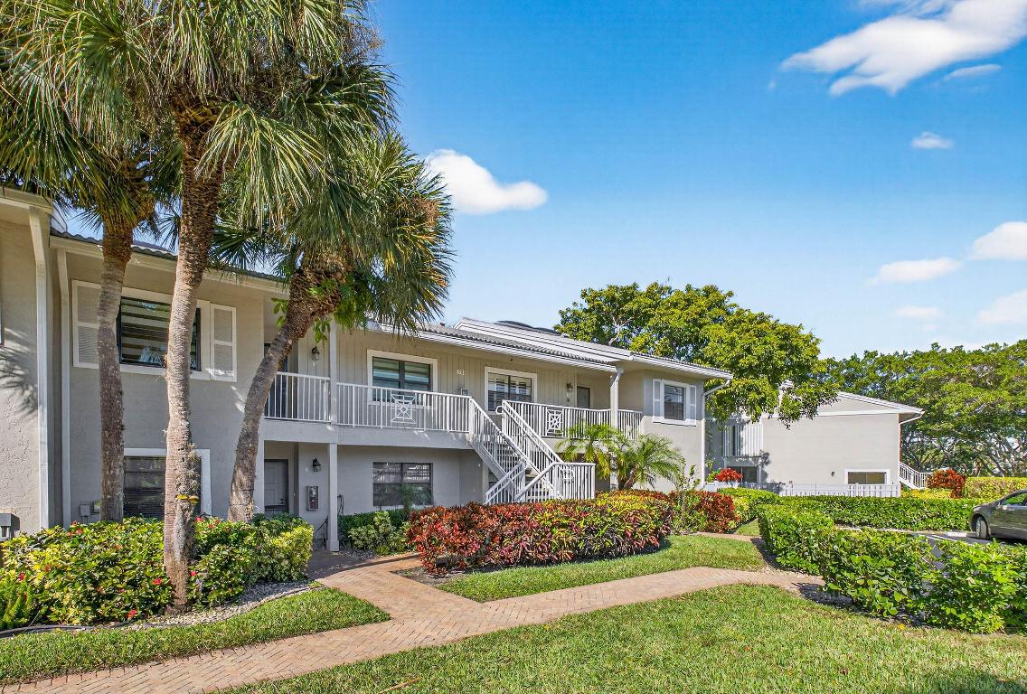 EASTGATE AT HUNTERS RUN CONDO - Residential