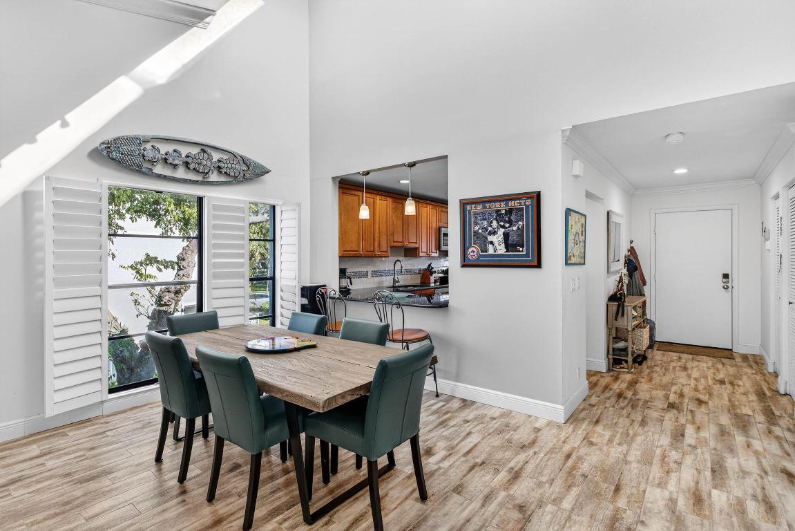 EASTGATE AT HUNTERS RUN CONDO - Residential