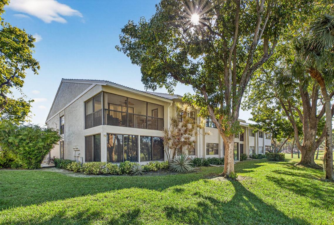 EASTGATE AT HUNTERS RUN CONDO - Residential