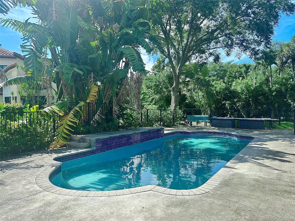 Photo of 4755 Chardonnay Drive, Coral Springs, FL 33067 (MLS # F10509459)