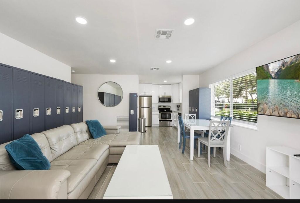 Photo of 1702 SW 20th Street #1, Fort Lauderdale, FL 33315 (MLS # B26019534)